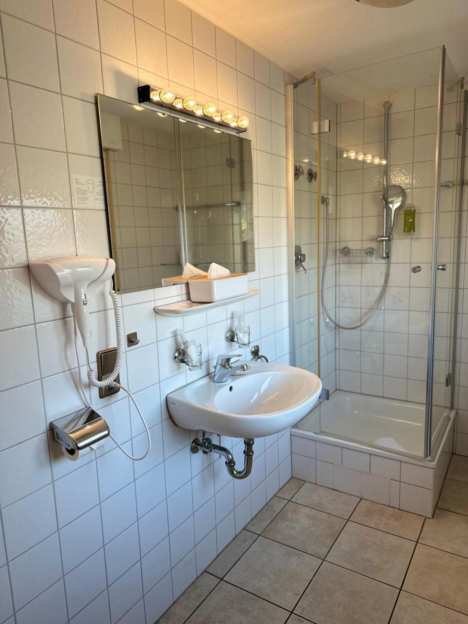 Hotel Hofmann Zur Muehle Bad Krozingen Ngoại thất bức ảnh